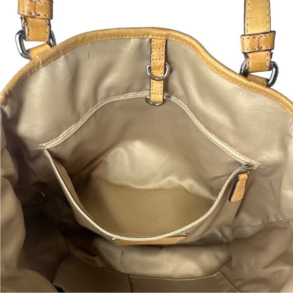 COACH Color Block Shoulder Tote Bag - Picture 10 of 13